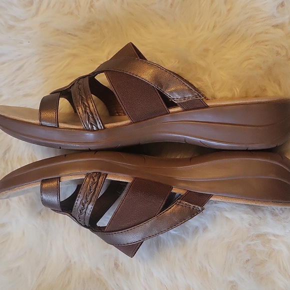 Yuu Brown Leather Sandals with Braided Straps - Picture 3 of 4